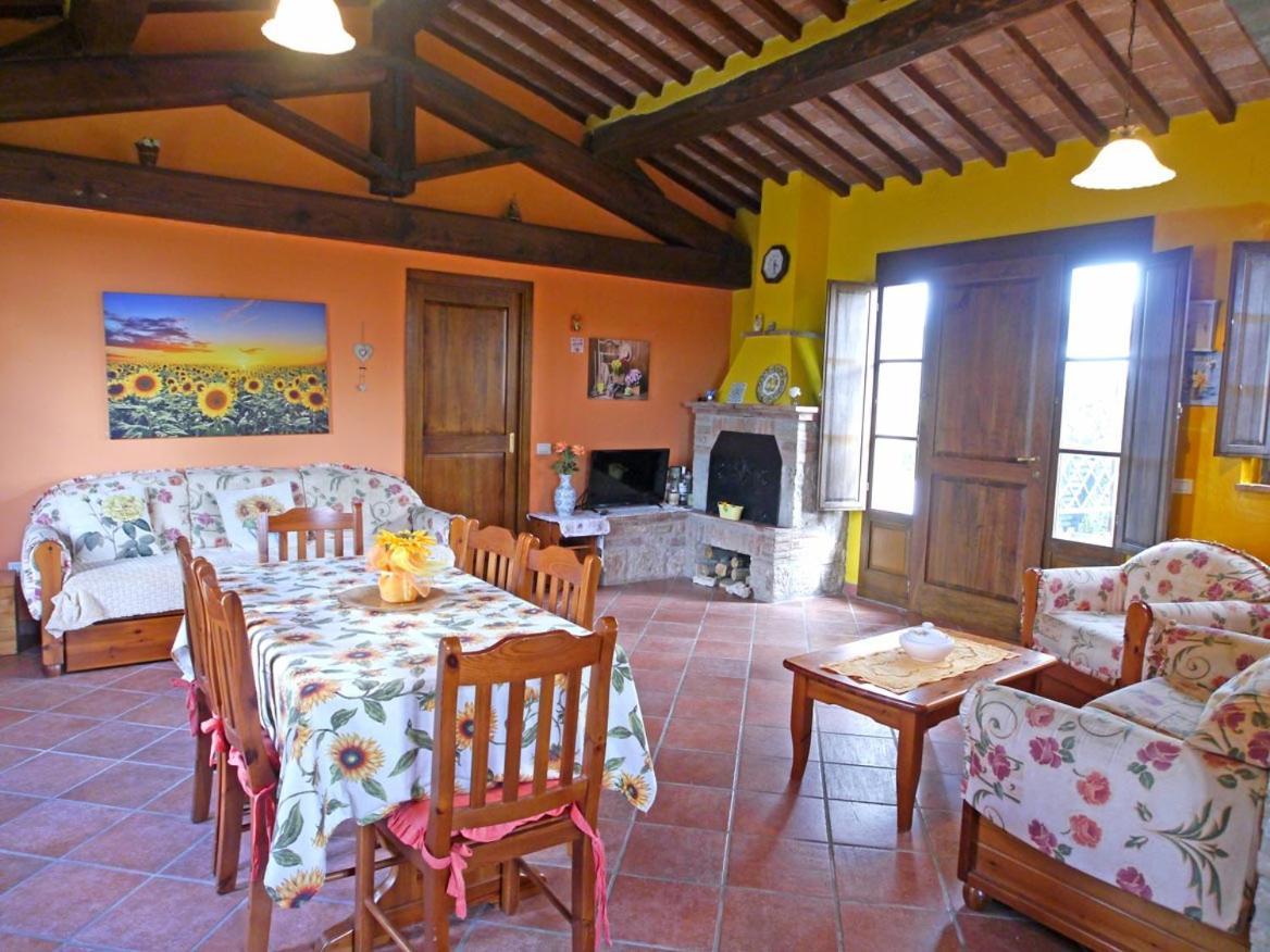 Casa Country House Girasole Vakantie Huis-Wakacje Huis Asciano Kültér fotó
