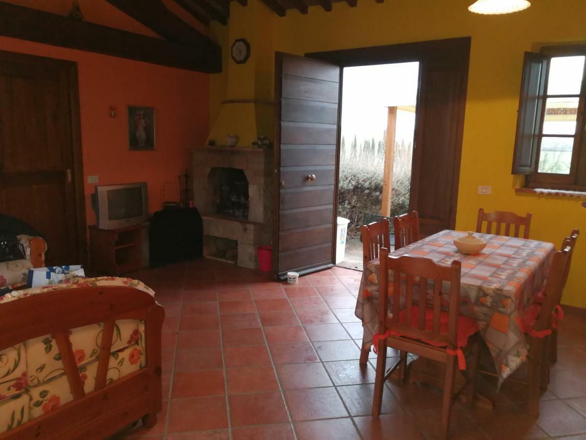Casa Country House Girasole Vakantie Huis-Wakacje Huis Asciano Kültér fotó